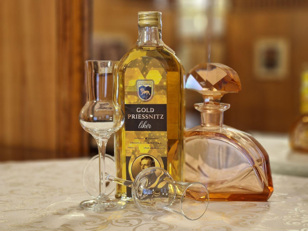 Priessnitzův likér GOLD